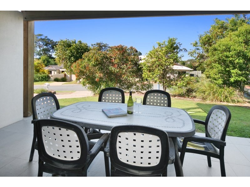 8 Pennant Court, Peregian Springs QLD 4573