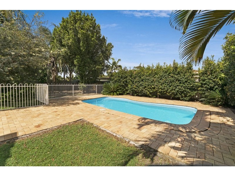 16  Tanah Street East, Mount Coolum QLD 4573