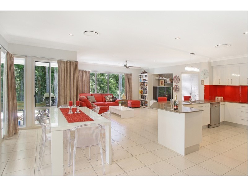 19 Glen Abby Avenue, Peregian Springs QLD 4573