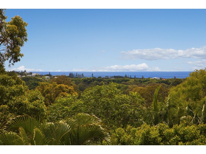 10 Mountain Rise Court, Mount Coolum QLD 4573