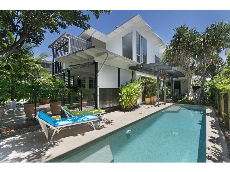 10 Breezeway Street, Mount Coolum QLD 4573