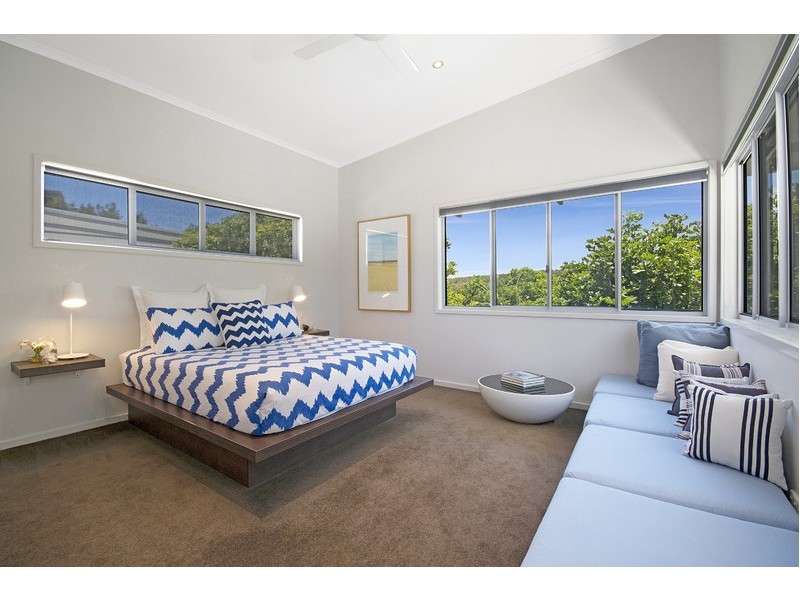 10 Breezeway Street, Mount Coolum QLD 4573