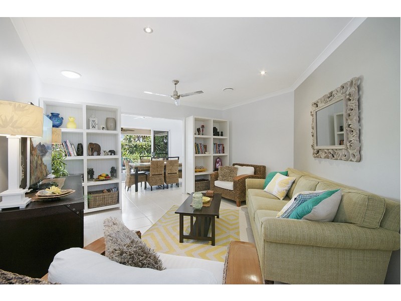 6 Ironhurst Place, Peregian Springs QLD 4573