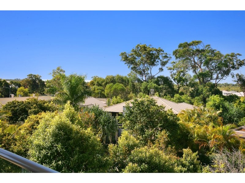 8 Pennant Court, Peregian Springs QLD 4573