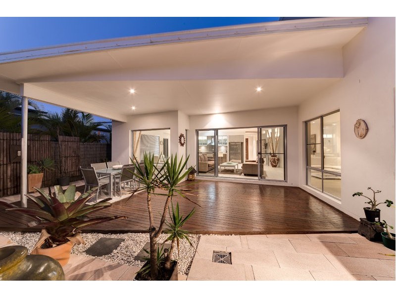 9 Inverness Place, Peregian Springs QLD 4573