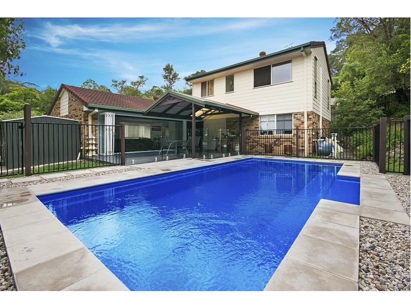 2 Peacock Court, Coolum Beach QLD 4573