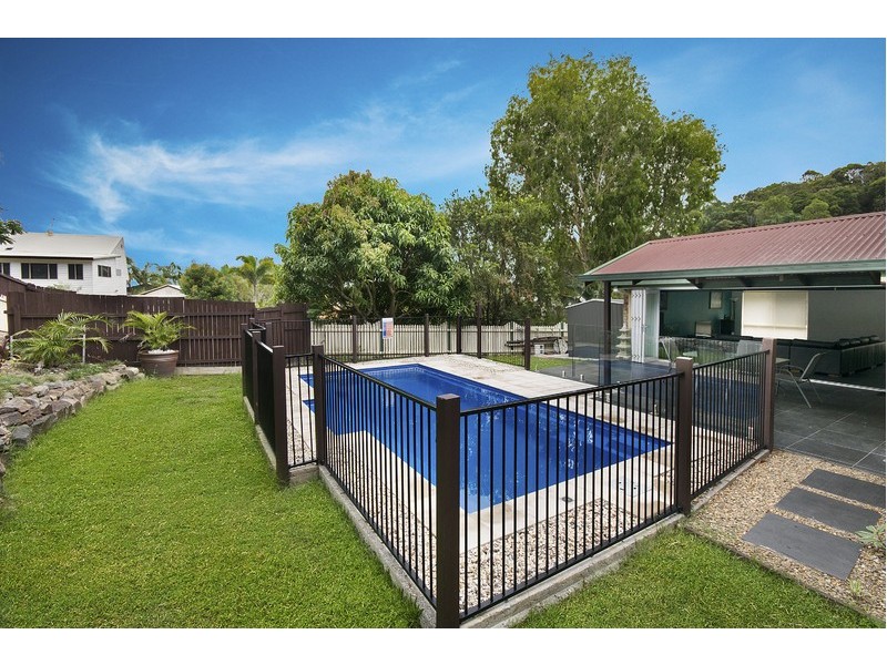 2 Peacock Court, Coolum Beach QLD 4573
