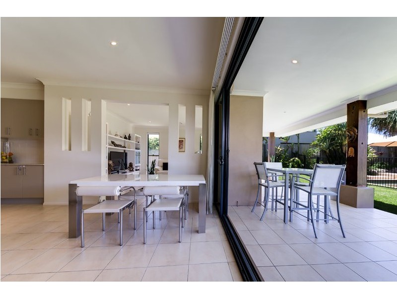 8 Shoal Court, Peregian Springs QLD 4573