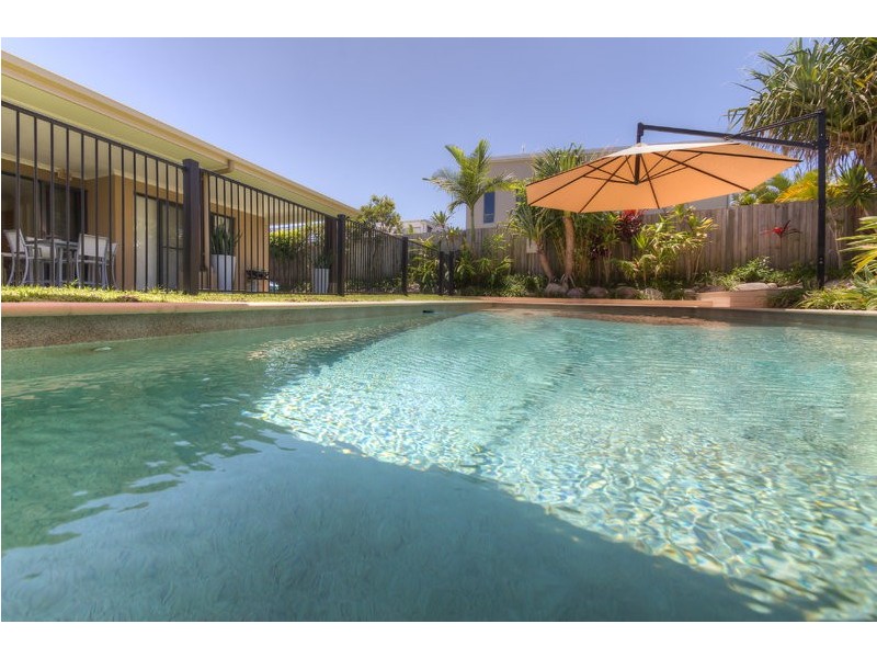 8 Shoal Court, Peregian Springs QLD 4573