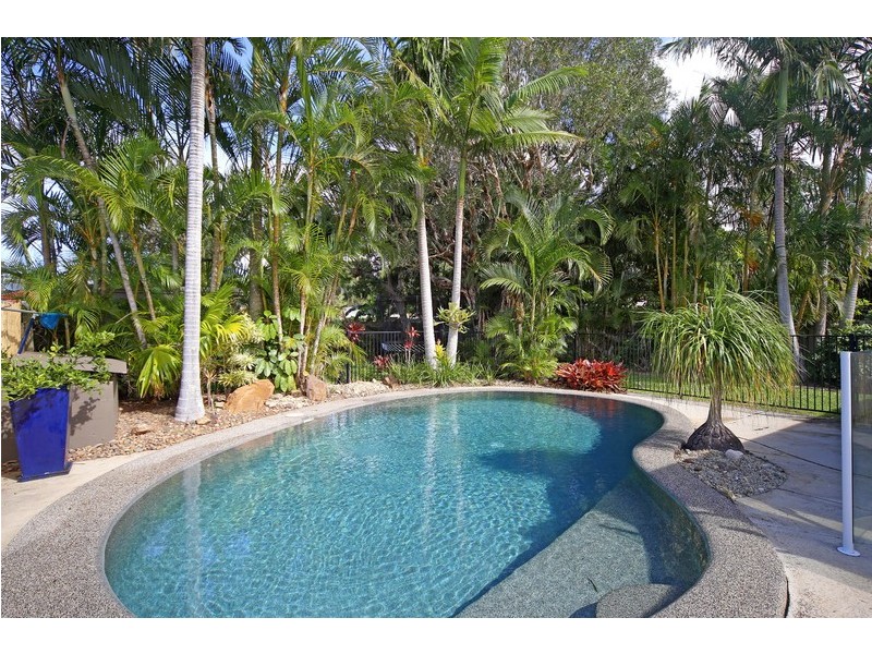 73 Jones Parade, Coolum Beach QLD 4573