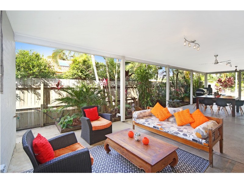73 Jones Parade, Coolum Beach QLD 4573