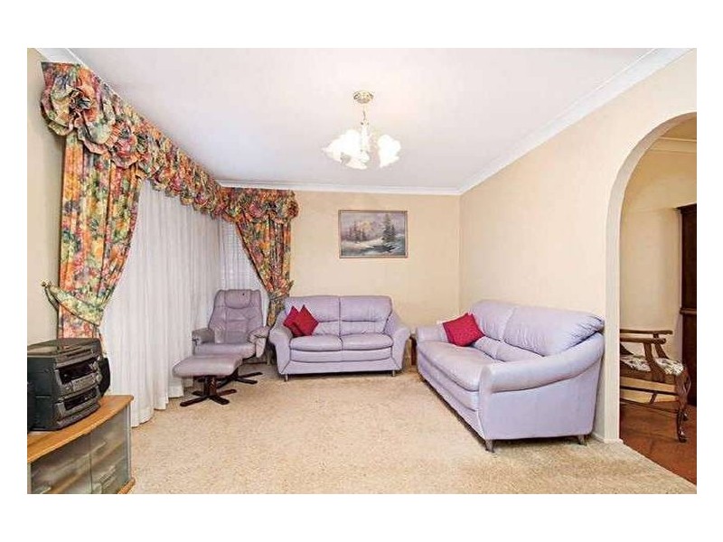 25 Hilary Street, Winston Hills NSW 2153