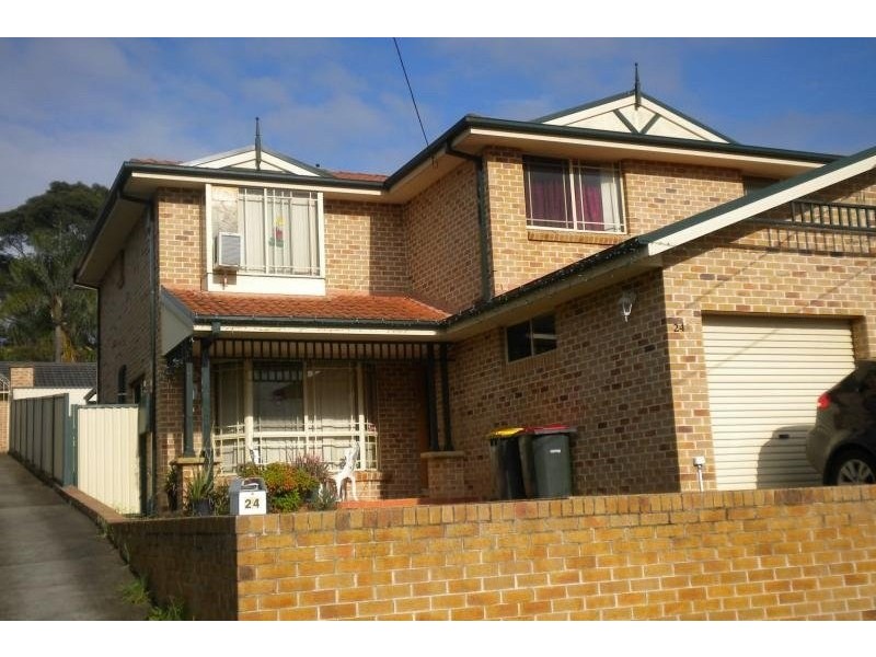 24B Valparaiso Avenue, Toongabbie NSW 2146