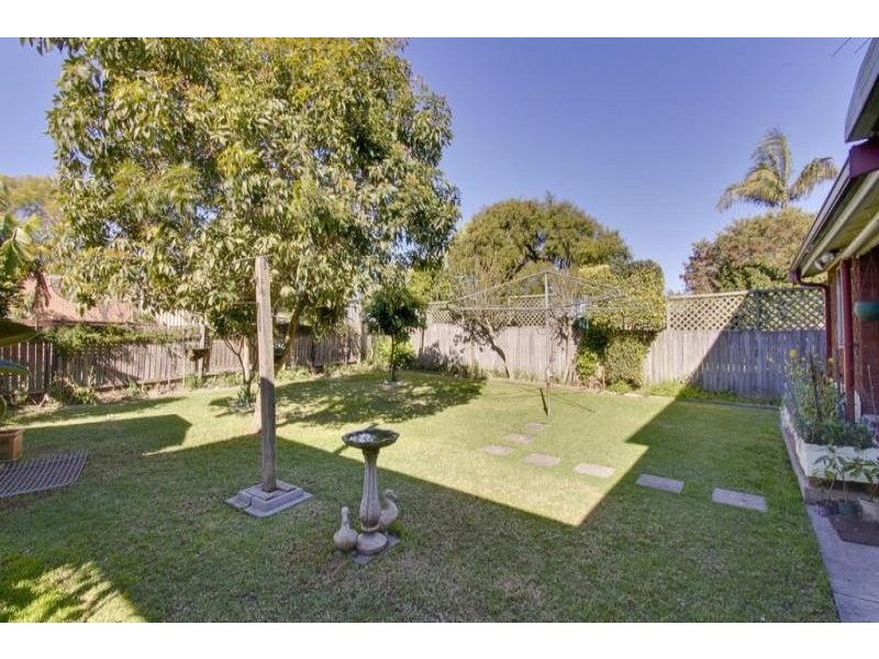 3 Simon Street, Winston Hills NSW 2153