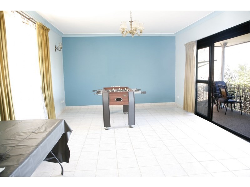 Unit 2/19 Tamboura Avenue, Baulkham Hills NSW 2153