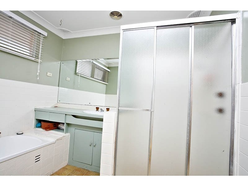 1 Skye Place, Winston Hills NSW 2153