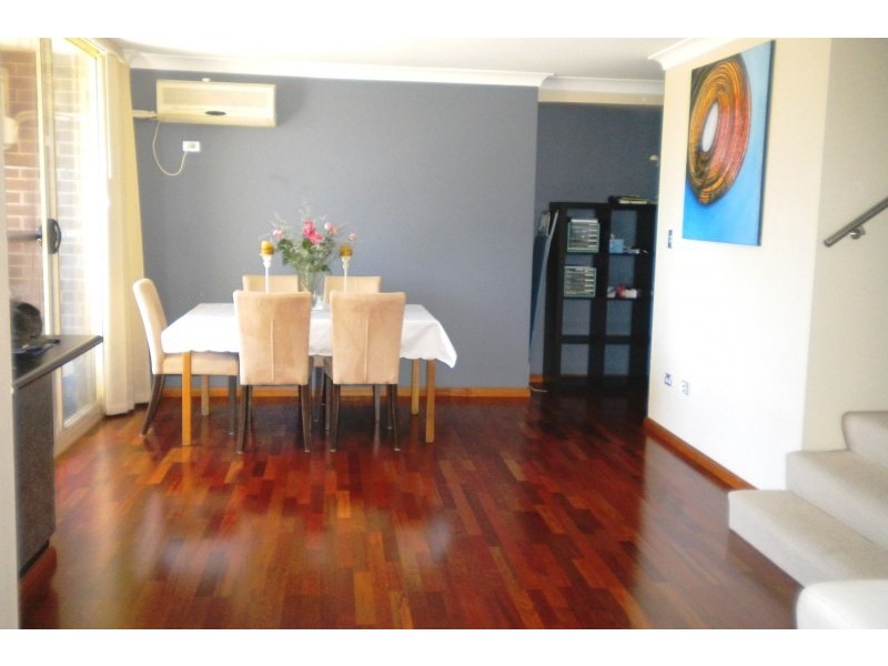 Unit 20/14-18 Fourth Avenue, Blacktown NSW 2148