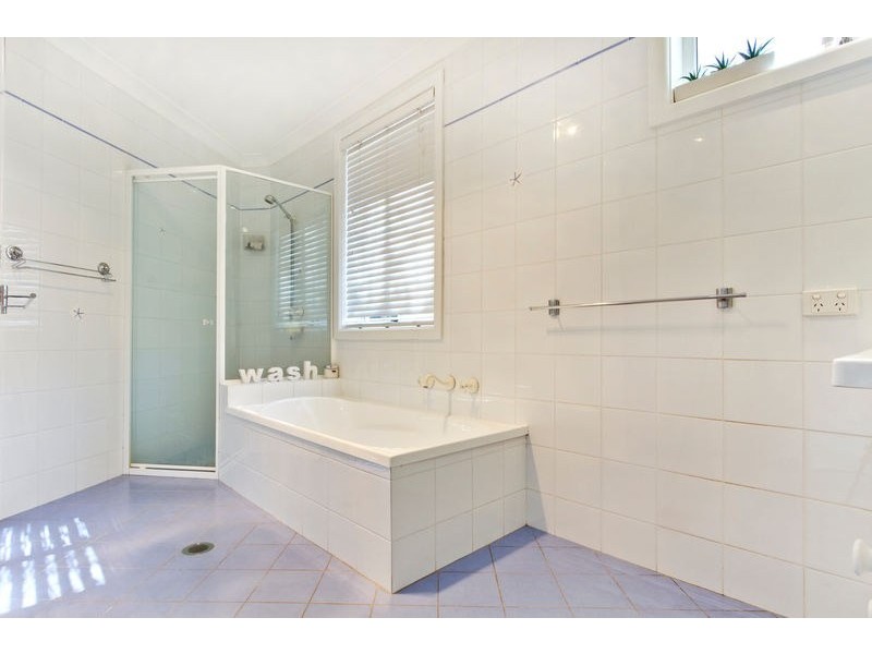 14 Selkirk Street, Winston Hills NSW 2153