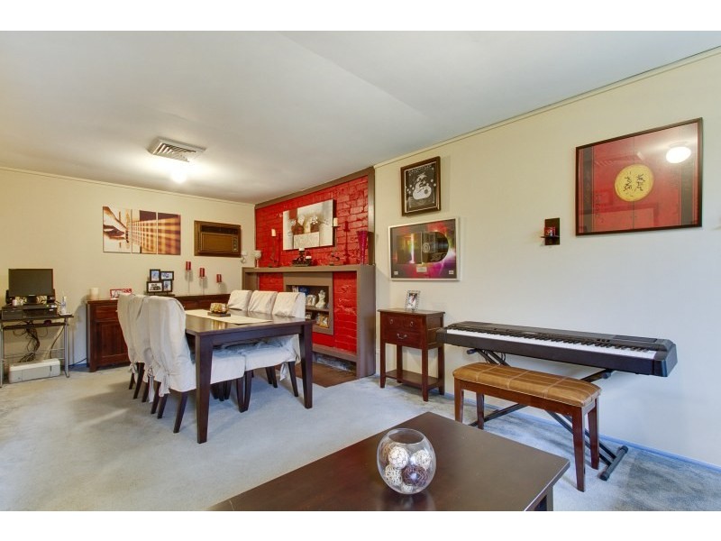 12 Ruth Street, Winston Hills NSW 2153