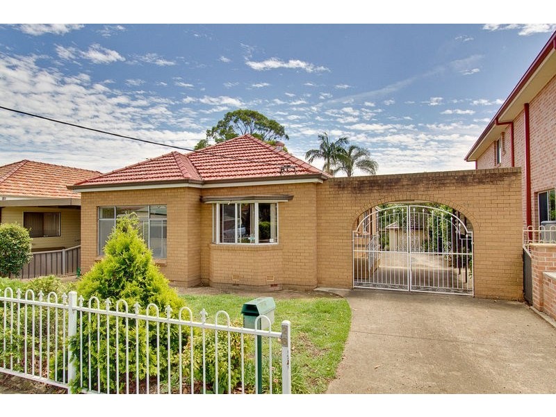 26 Hartland Street, Northmead NSW 2152