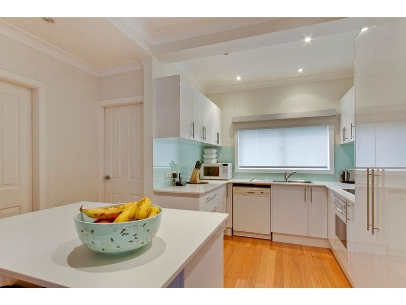 8 Pioneer Street, Seven Hills NSW 2147