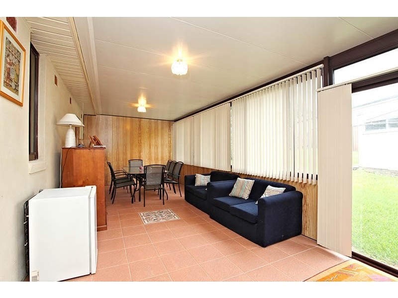 12 Moffatt Drive, Lalor Park NSW 2147