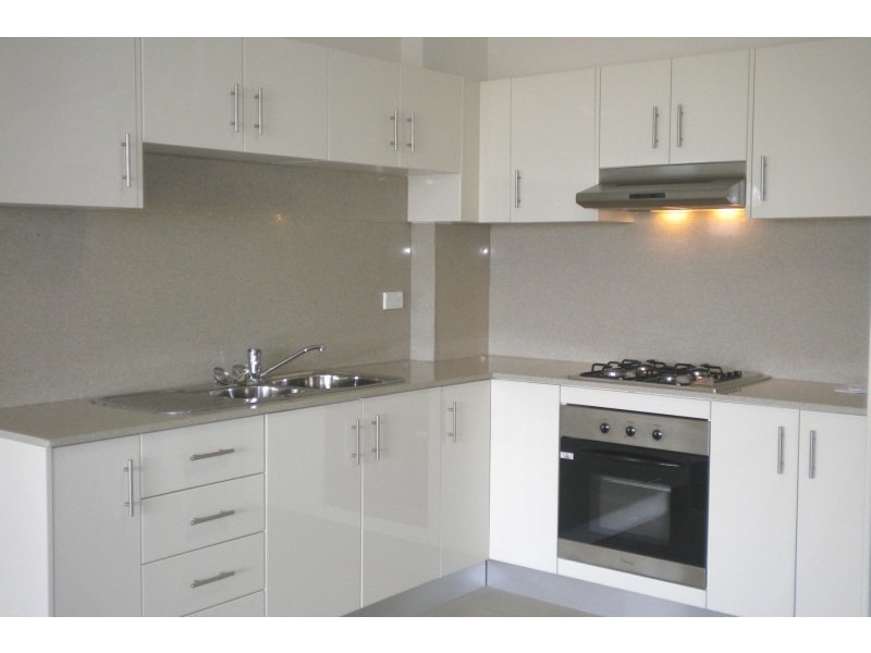 Unit 15/12-14 Lydbrook Street, Westmead NSW 2145