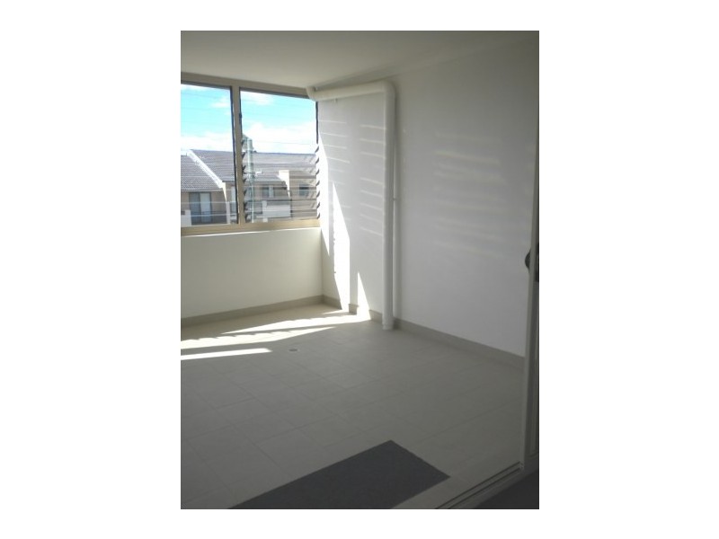 Unit 15/12-14 Lydbrook Street, Westmead NSW 2145