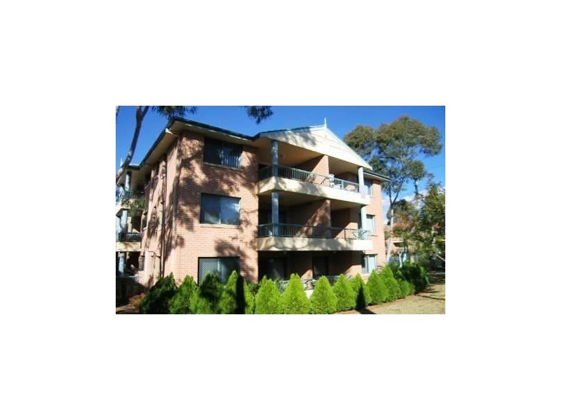 Unit 11/13-17 Bailey Street, Westmead NSW 2145