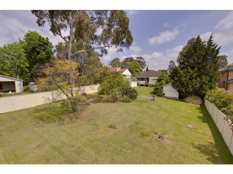 5 Carinya Drive, Girraween NSW 2145