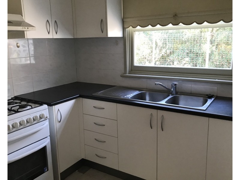 34 Bogalara Road, Toongabbie NSW 2146