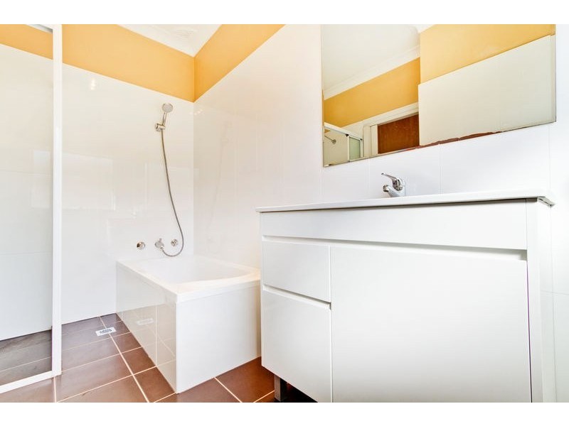 2 Elm Place, Constitution Hill NSW 2145