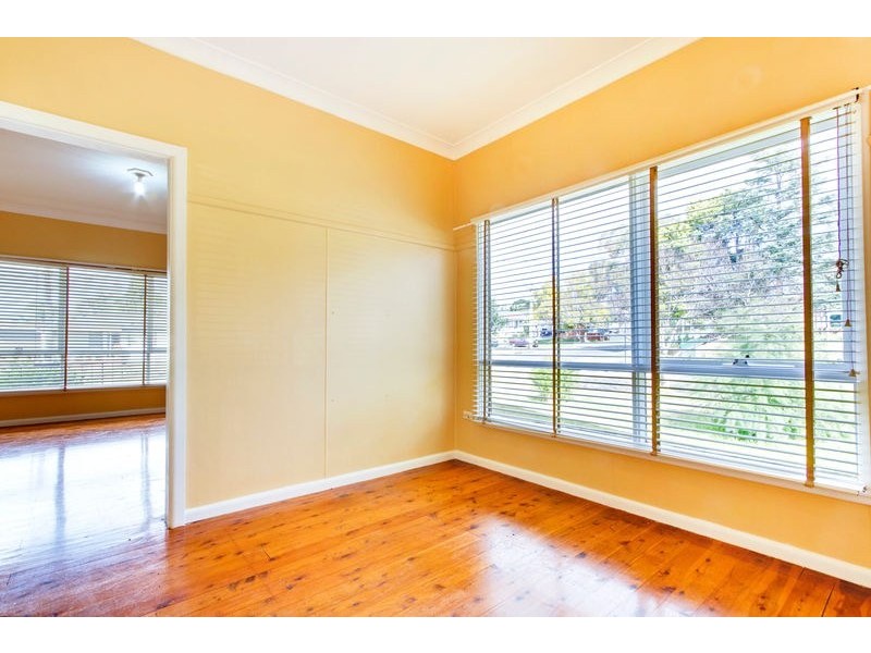 2 Elm Place, Constitution Hill NSW 2145