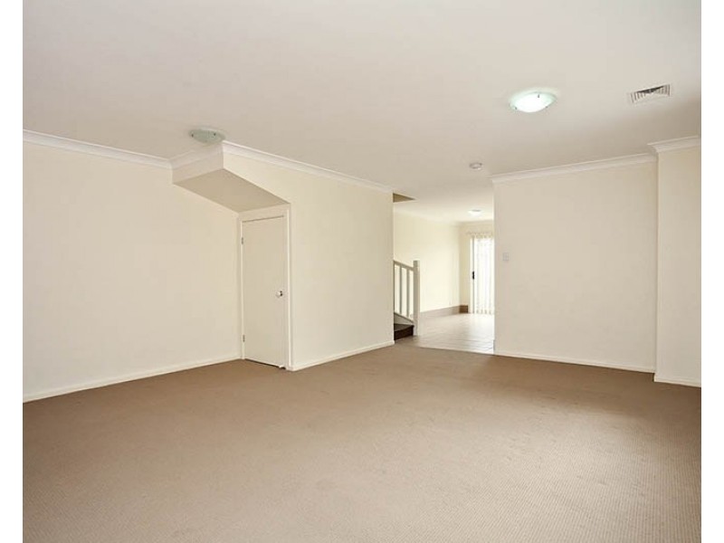 35B Baxter Crescent, Glendenning NSW 2761