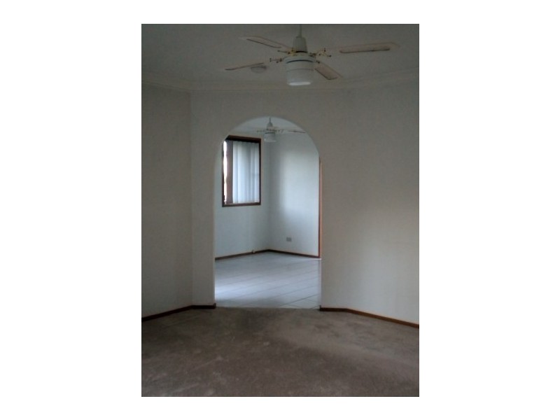 25A Valparaiso Avenue, Toongabbie NSW 2146