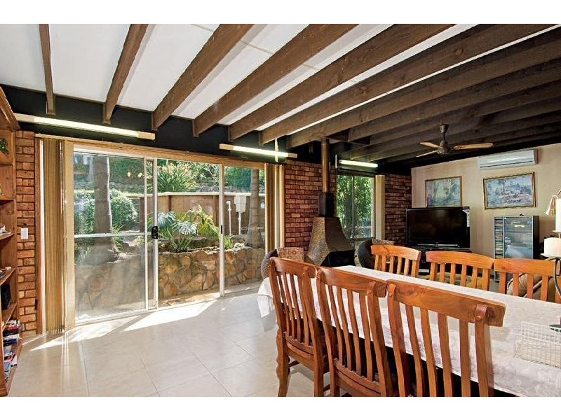 24 Rebecca Parade, Winston Hills NSW 2153