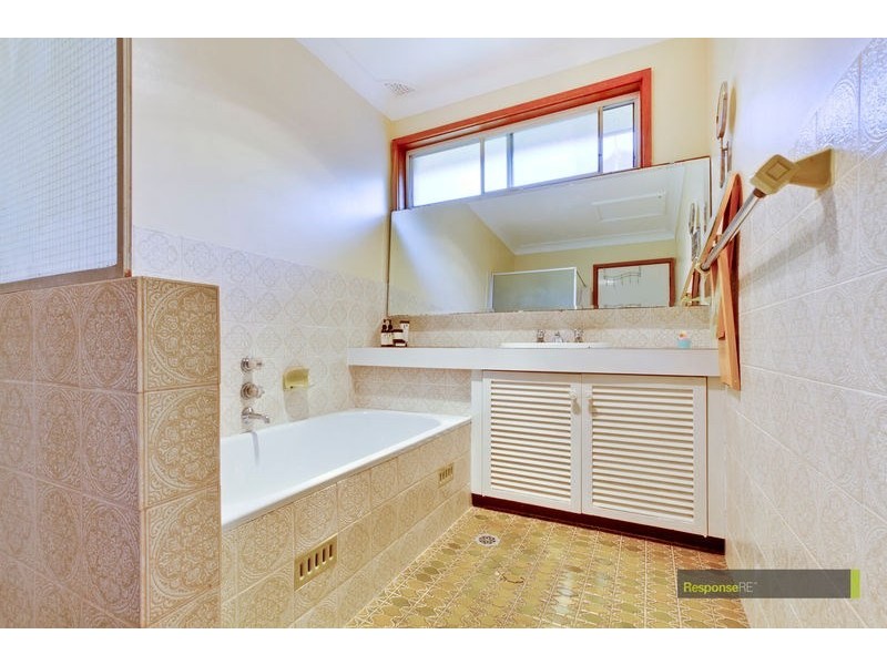 23 Stainsby Avenue, Kings Langley NSW 2147