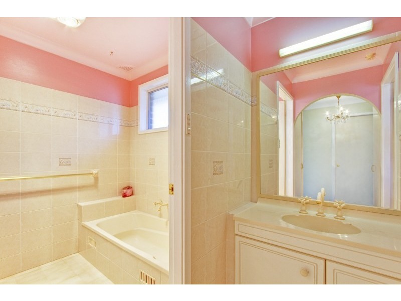 47 James Cook Drive, Kings Langley NSW 2147