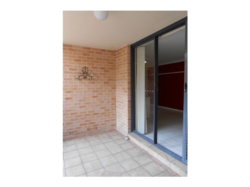Unit 3/34 Hassall Street, Westmead NSW 2145