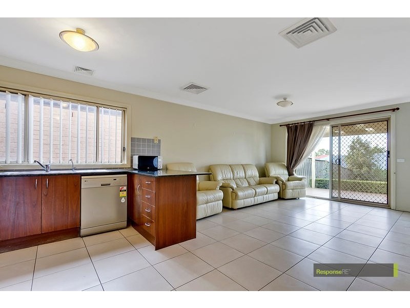 12 Candlenut Grove, Parklea NSW 2768