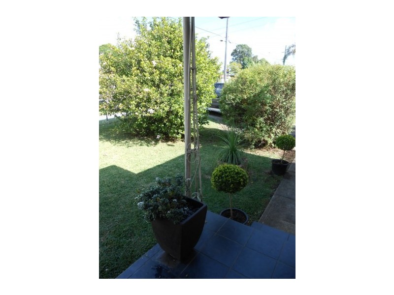 33 Bulli Road, Toongabbie NSW 2146