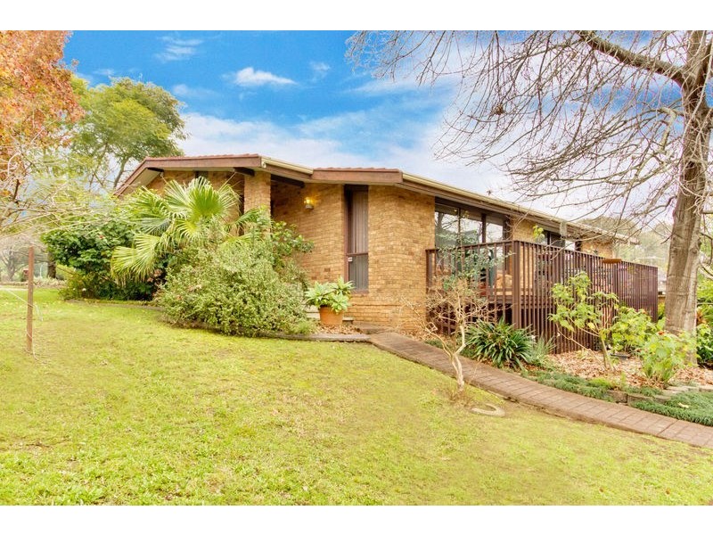13 Plymouth Crescent, Kings Langley NSW 2147