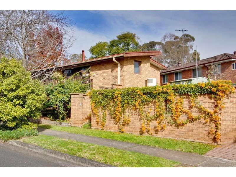 13 Plymouth Crescent, Kings Langley NSW 2147