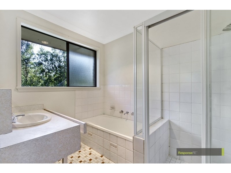 5 Elgar Place, Seven Hills NSW 2147