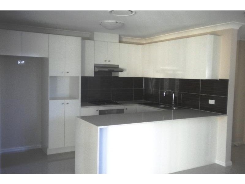 Unit 4/20 Valeria Street, Toongabbie NSW 2146