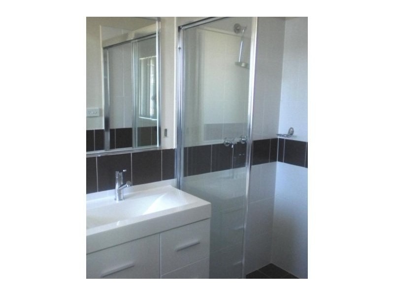 Unit 4/20 Valeria Street, Toongabbie NSW 2146