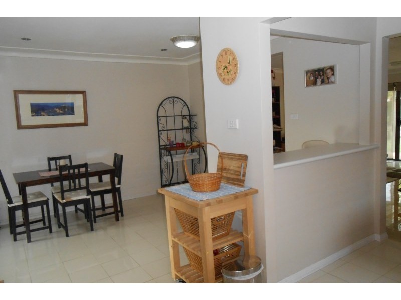 9 Henson Street, Toongabbie NSW 2146