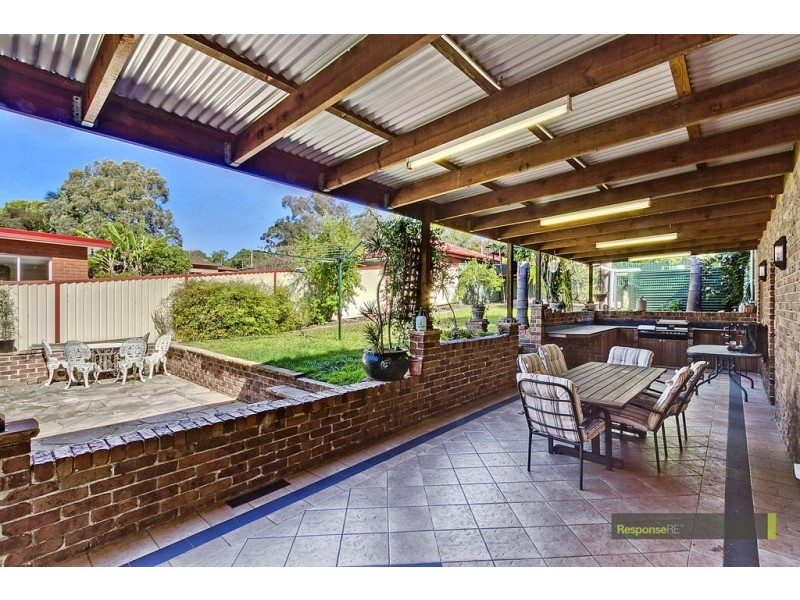 40 Apple Street, Constitution Hill NSW 2145