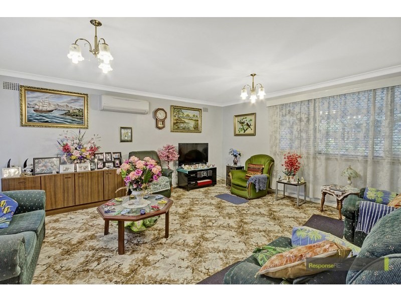 6 Sorlie Avenue, Northmead NSW 2152