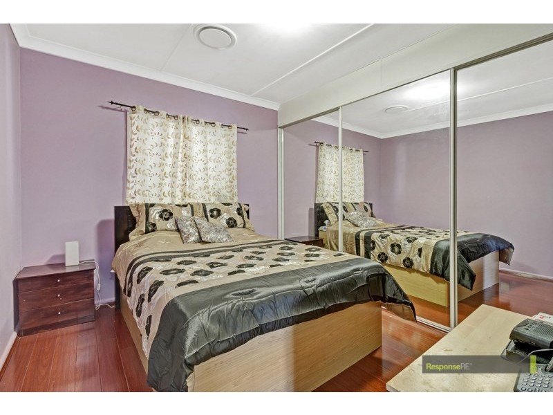 21 Glenn Avenue, Northmead NSW 2152